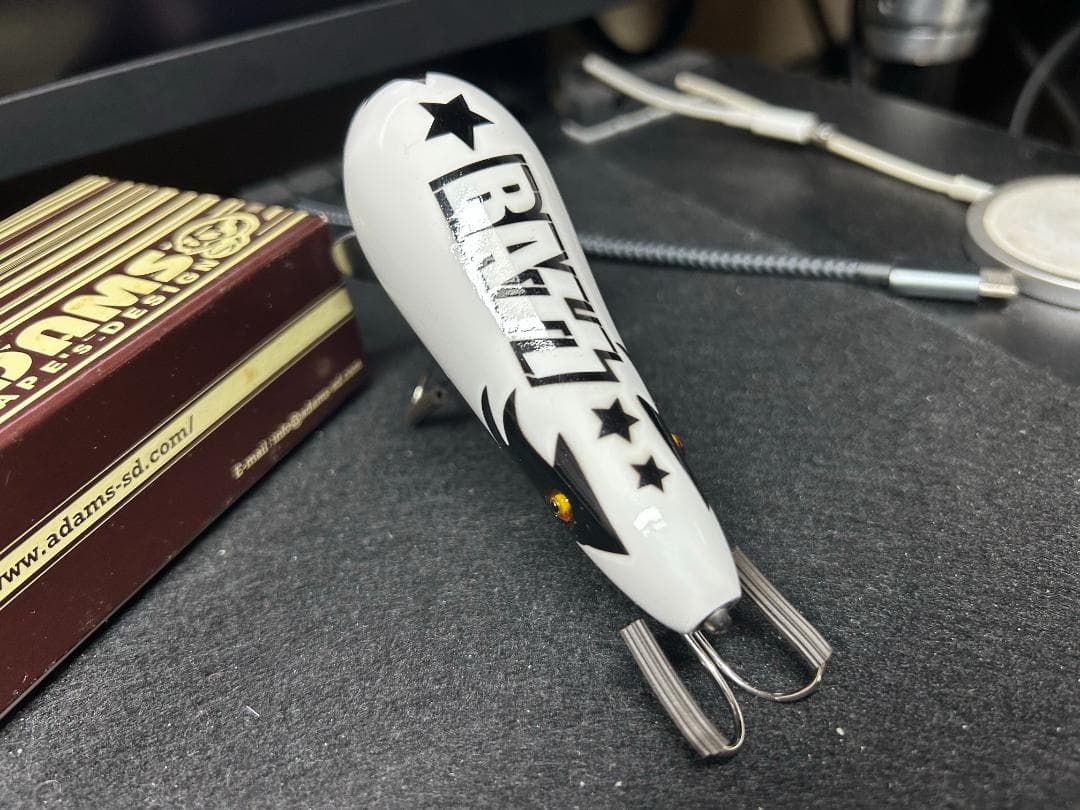 ルアーまとめ売り 未使用 トップウォーター用 木製 アダムス