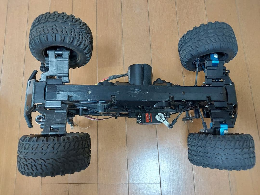 タミヤ　GF-02(スカッシュバン)　ランクルボディ