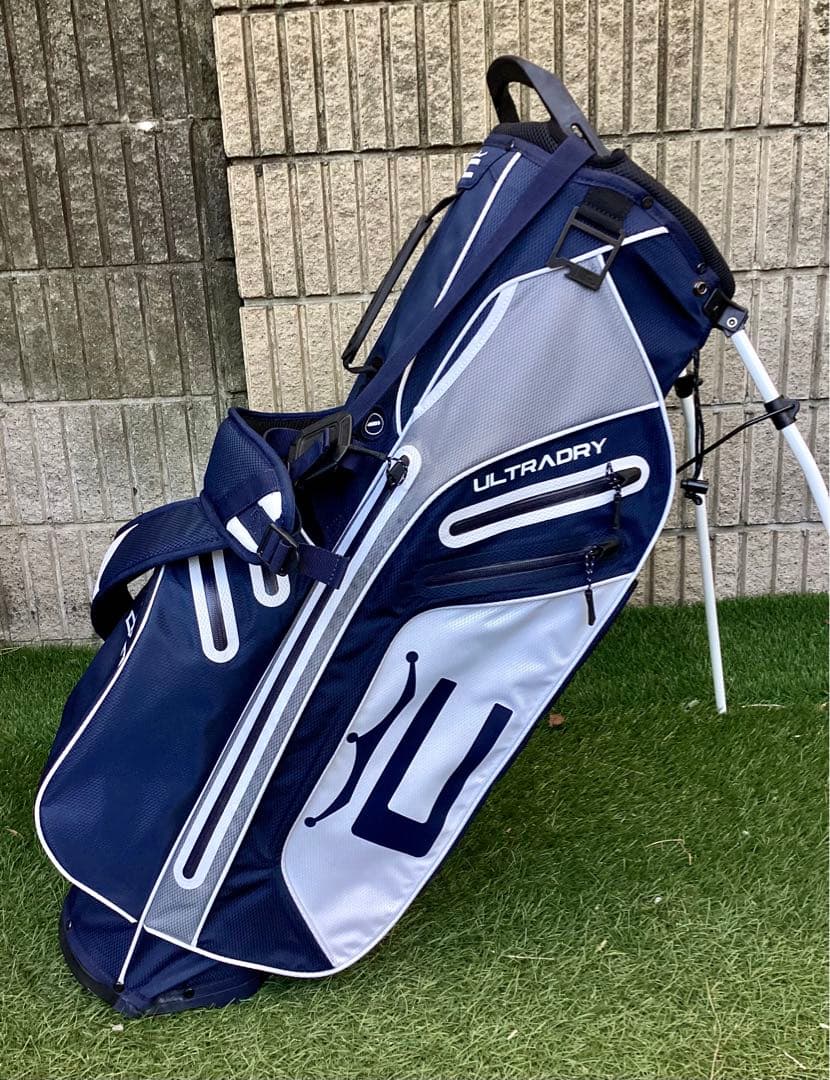 R*I様 Cobra コブラULTRADRY PROスタンドキャディバッグ