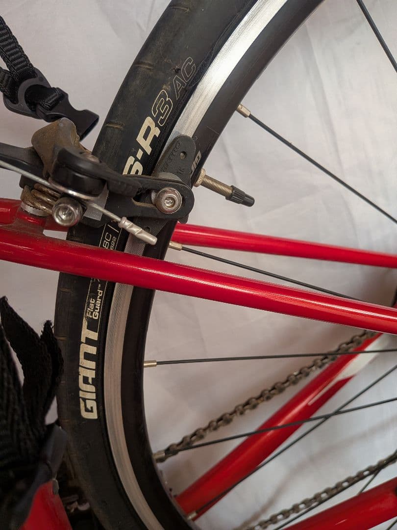 美品！GIANT Contend2　ロードバイク レッド ヘルメット付き　xs