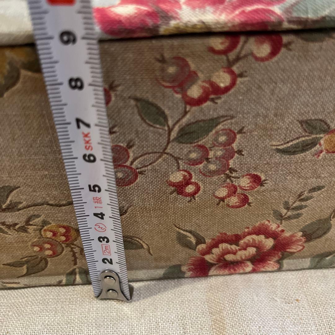 フランスアンティーク　カルトナージュ　花柄　箱