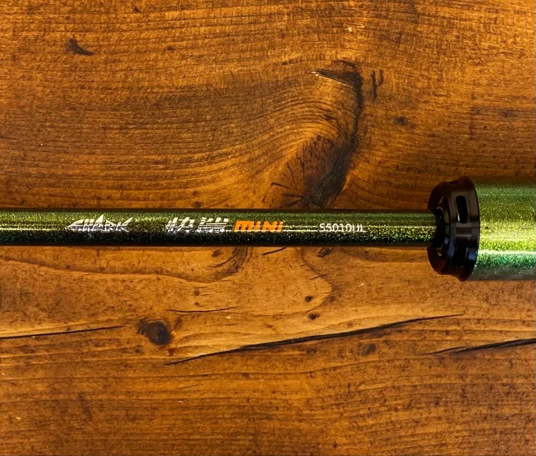 超コンパクト　トラウトロッド　5ft スピニングロッド グリーン　渓流釣り