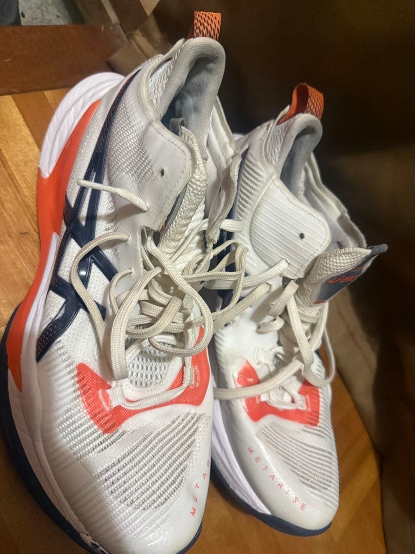メタライズ2asicsバレーボールシューズ