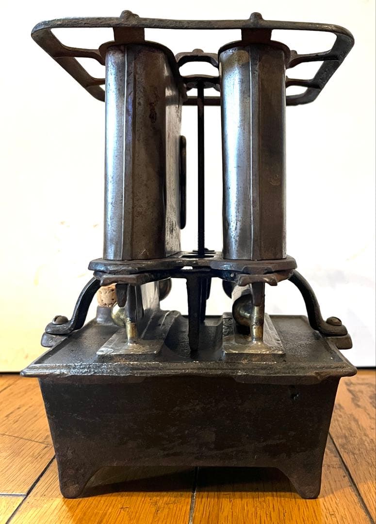 アイロンストーブ　ダブル レイルロードランタン アンティーク ビンテージ