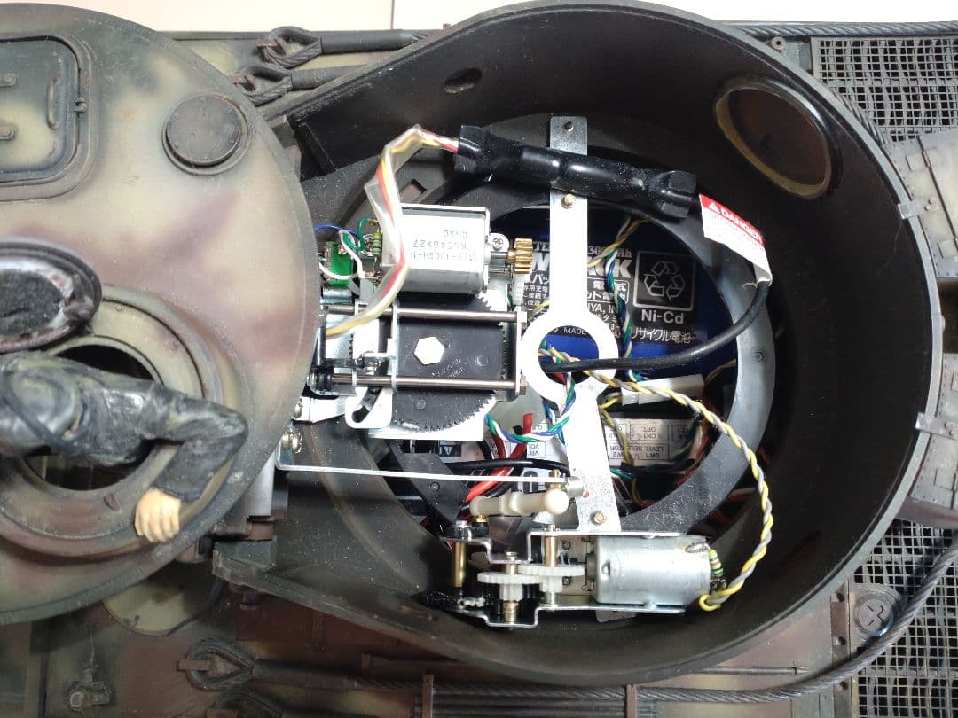 1/16スケールＲＣ戦車　タイガーⅠ初期生産型