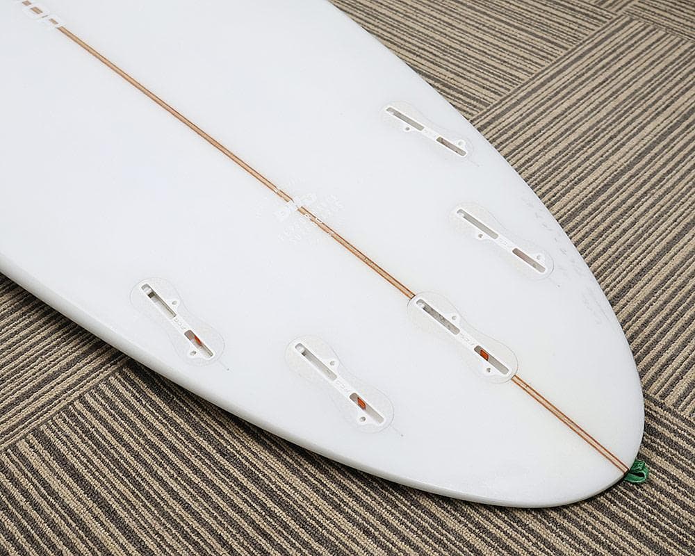 美品 DHD インターセプター サーフボード ミッドレングス 6'8\" FCS2