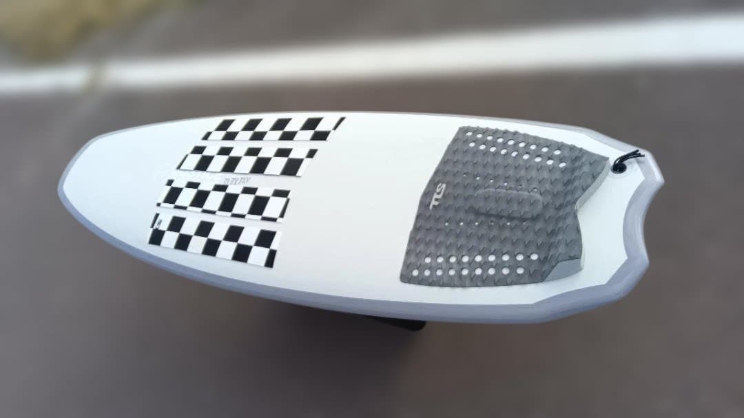 Justiceジャスティスサーフボードflex fly バラクーダプライム5’5