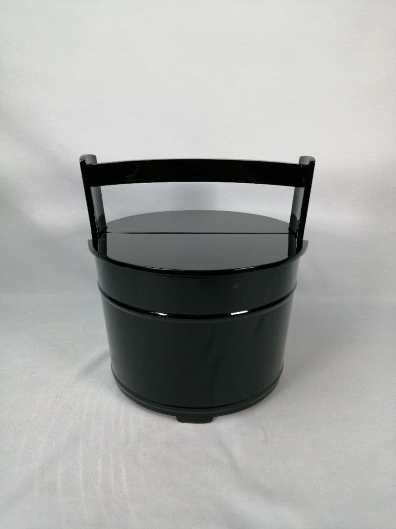 【茶道具】秀穂造　黒手桶水指　水指378