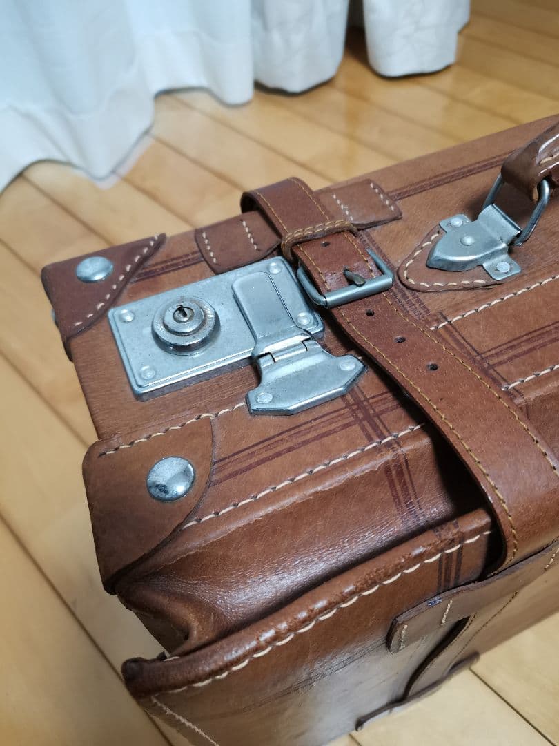 【お値打ち】アンティークレザートランク重厚収納ケースヴィンテージ　昭和レトロ