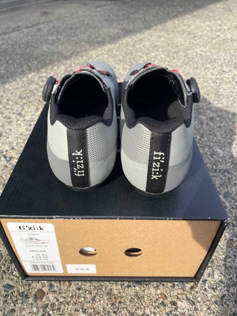 T*y様 fizik テンポオーバーカーブＲ4 グレー/レッド