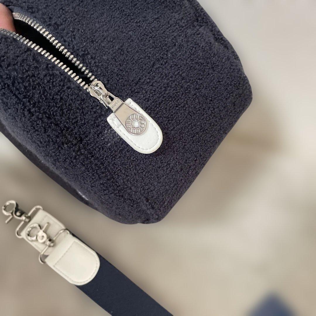 LIBERTY WALK リバティーウォークmuta クマ刺繍 バッグ ネイビー