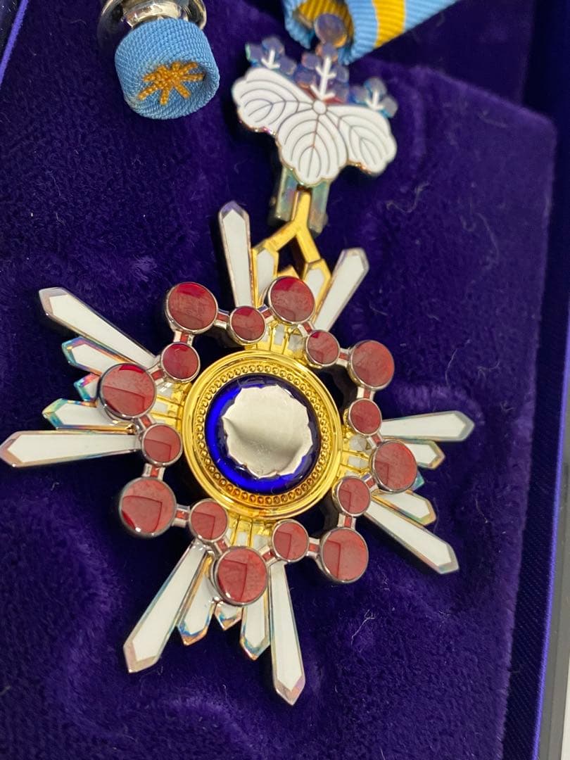 3-3080 勲章 徽章 褒章 バッジ 瑞宝双光章 ケース付き