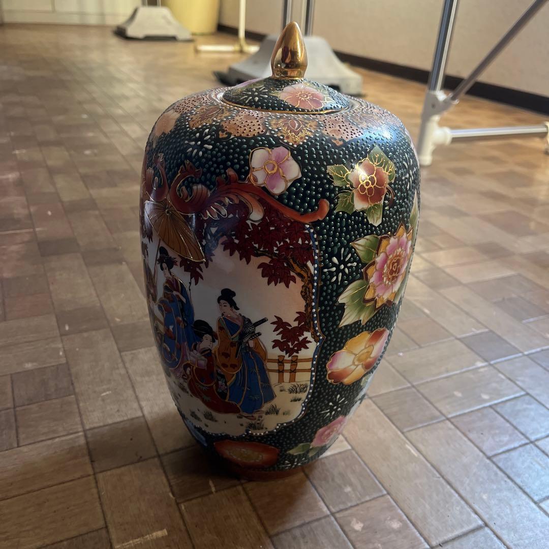 日本の美人画 花瓶 中型 陶器