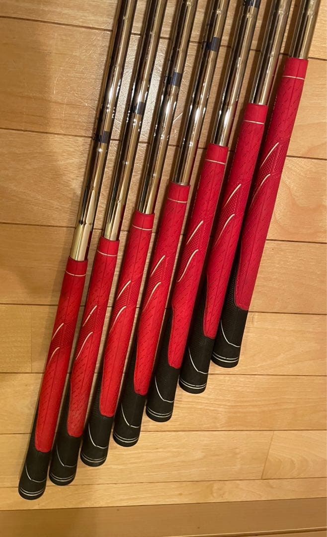 A645 DEEP CAVITY ゴルフクラブ7本セットアイアン