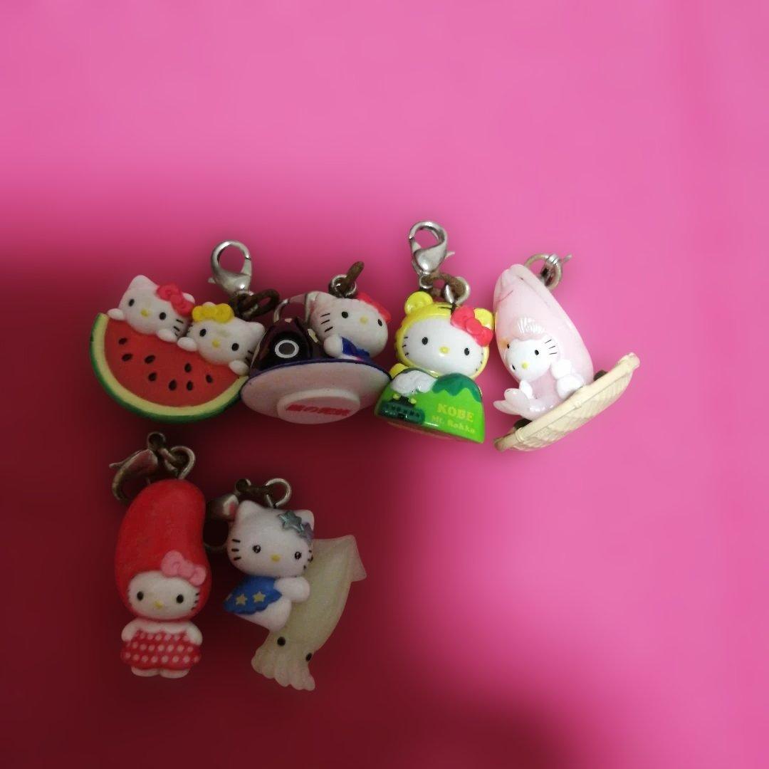 ご当地キティ　22個セット　金具に錆び有り