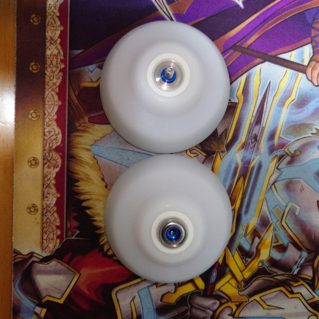 TROUPE（POM）/ White・Blue core