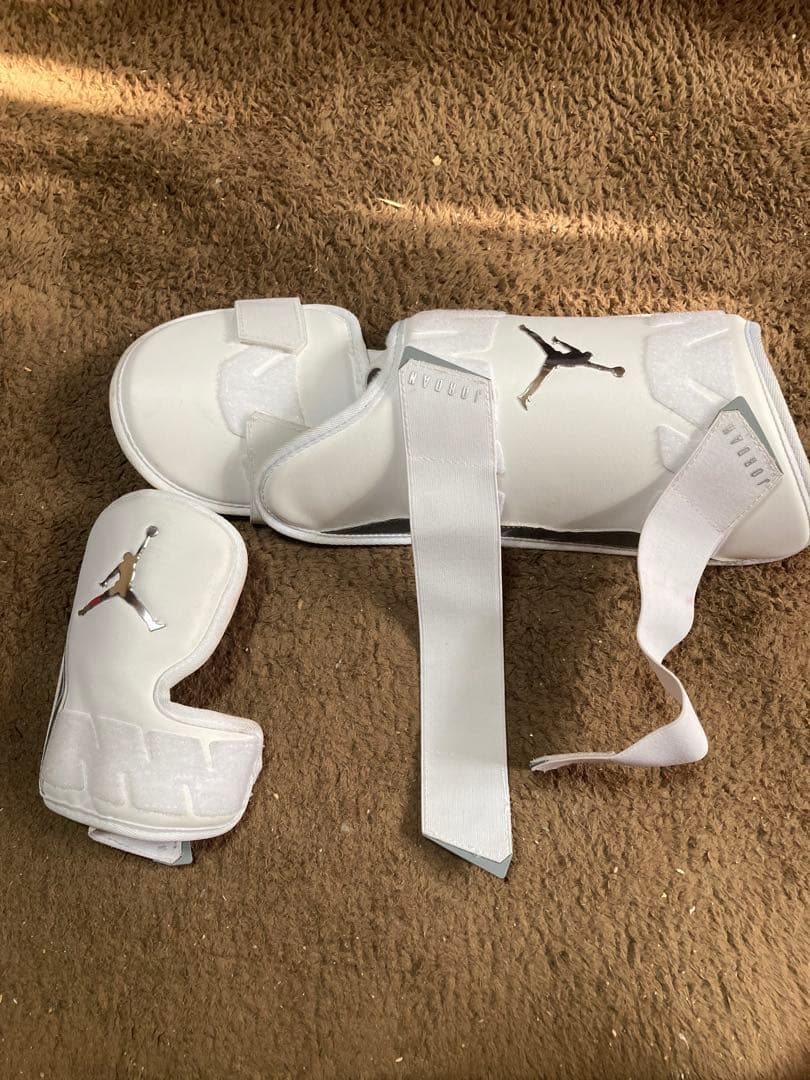 ジョーダンフットガード、手の甲セット