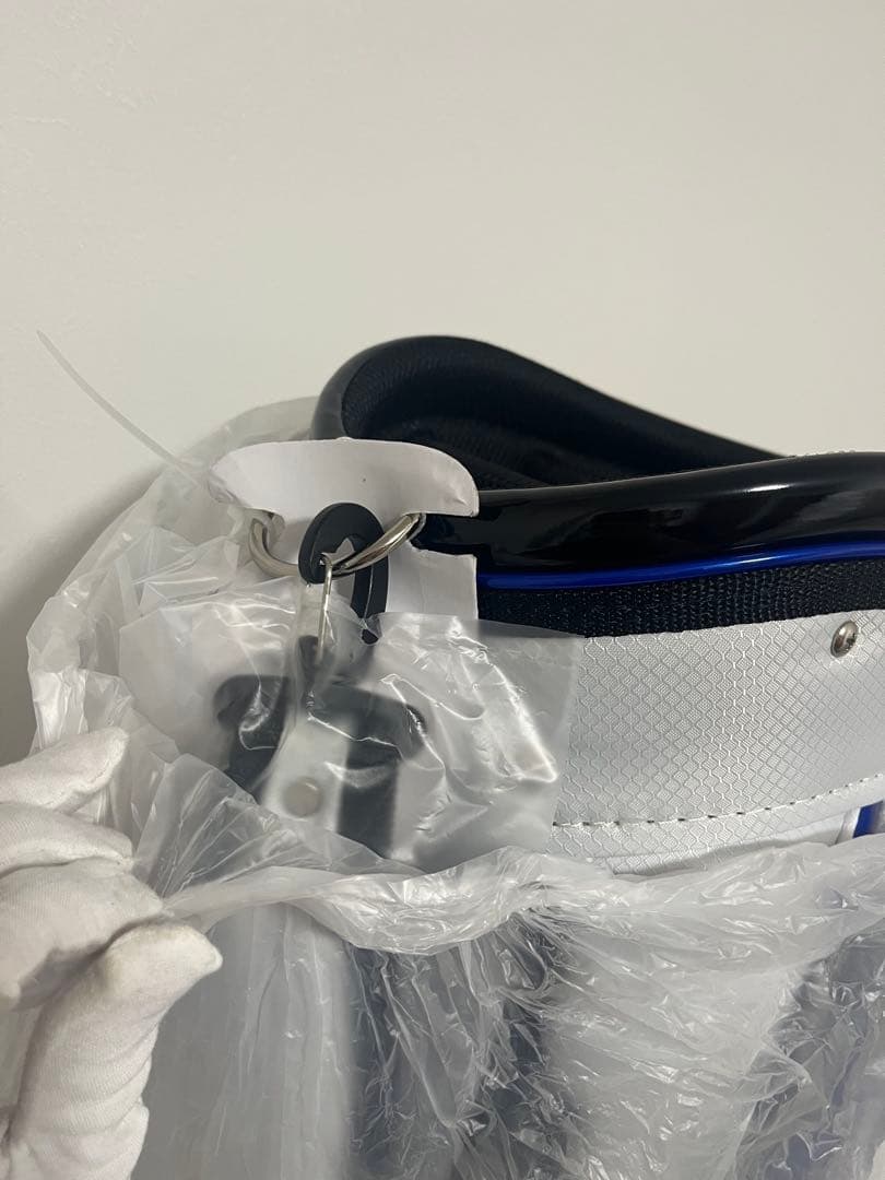 新品 HONMA ゴルフキャディバッグ ホワイト ブラック/ブルー プロ譲渡品