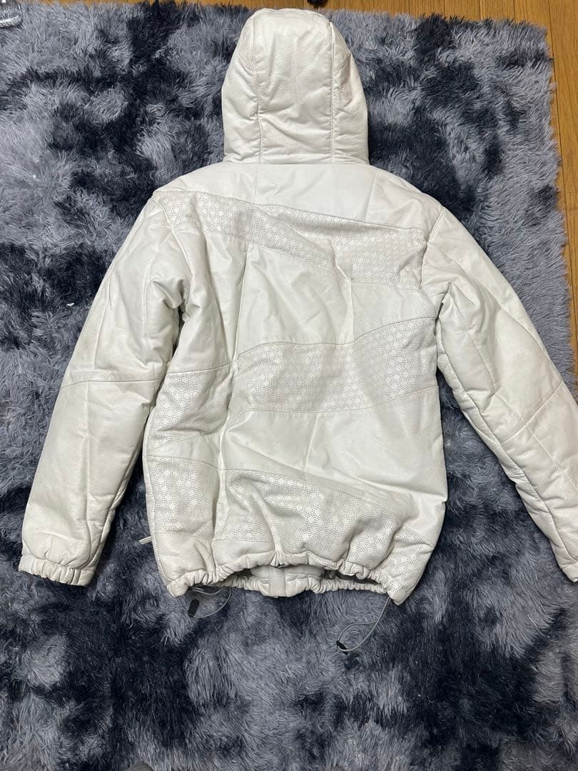 希少　686 レザースノーボードウェア　ホワイト