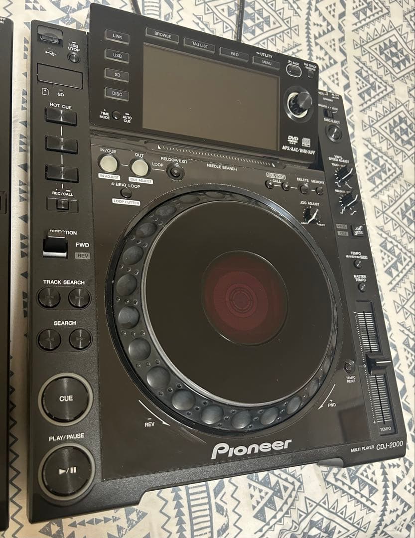 CDJ-2000 2台