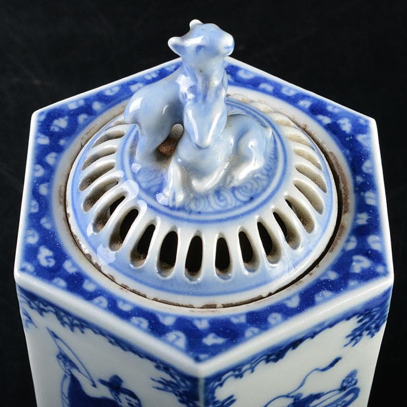 九谷焼　古九谷　染付　山水人物文　六角香炉　時代箱付　V　R5819