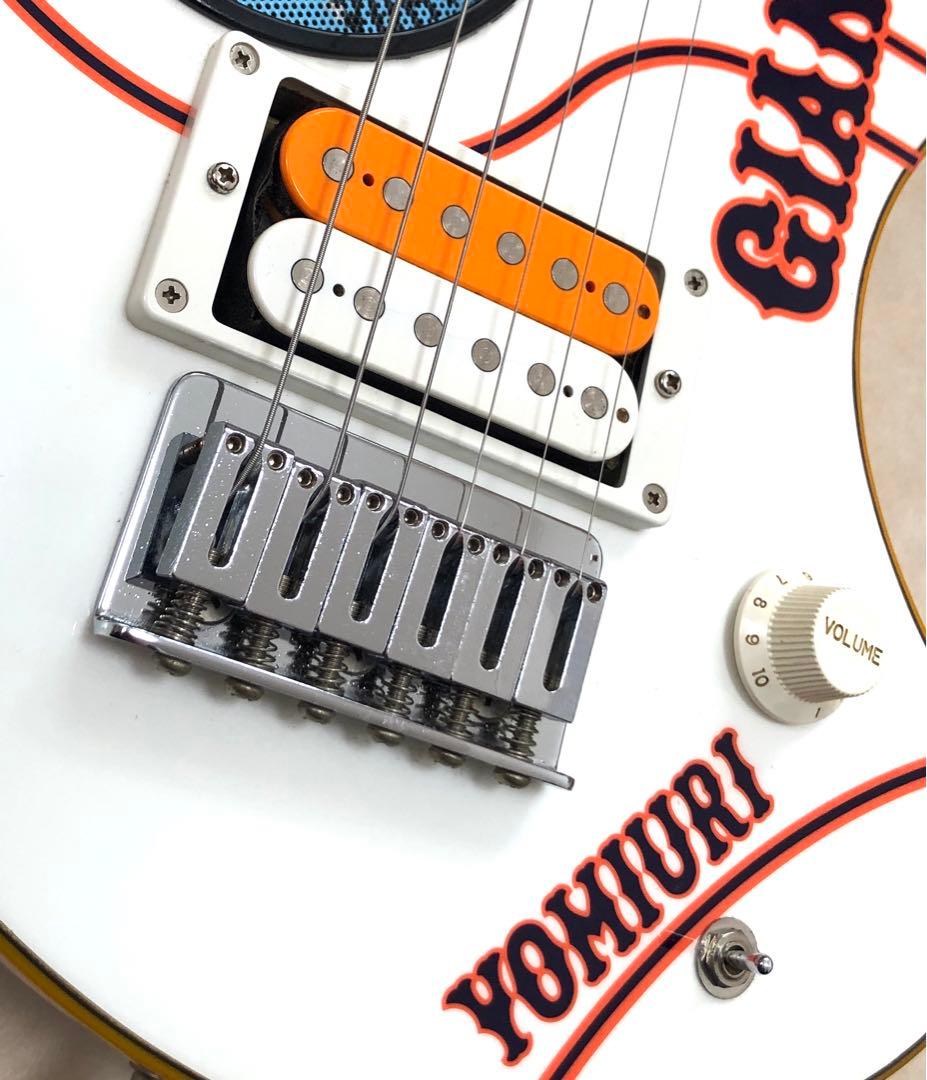 【美品！】ZO-3 コラボ 読売ジャイアンツ 巨象 巨人 アンプ内蔵ミニギター