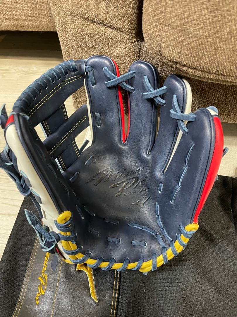 ミズノプロ　軟式用　勝色コレクション