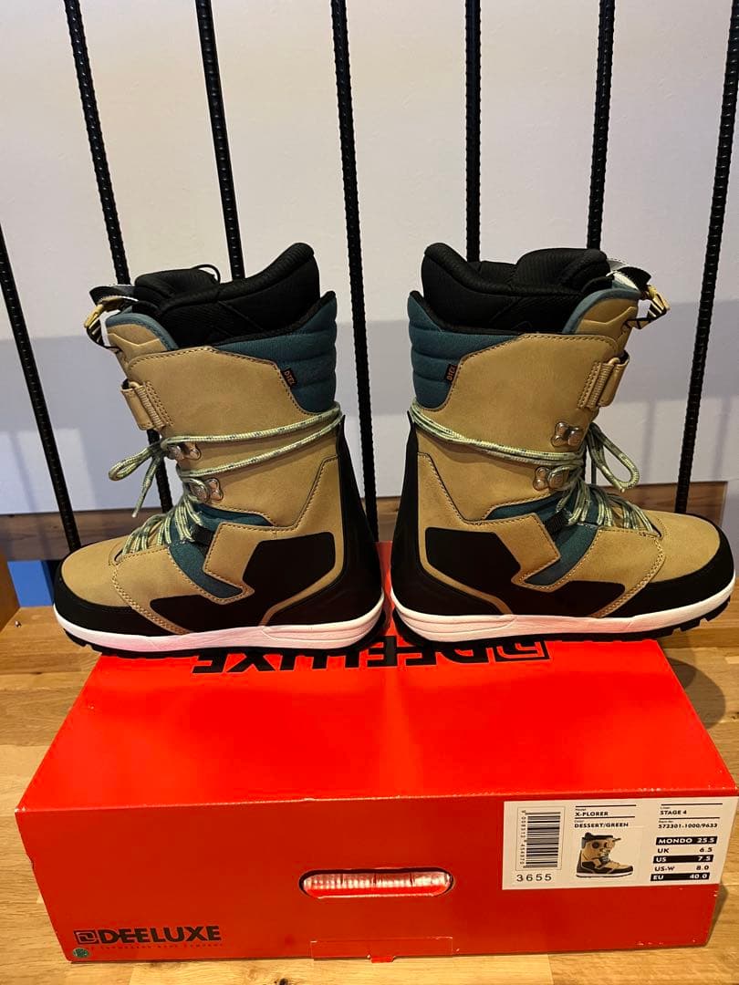 ディーラックス　エクスプローラー　25.5cm