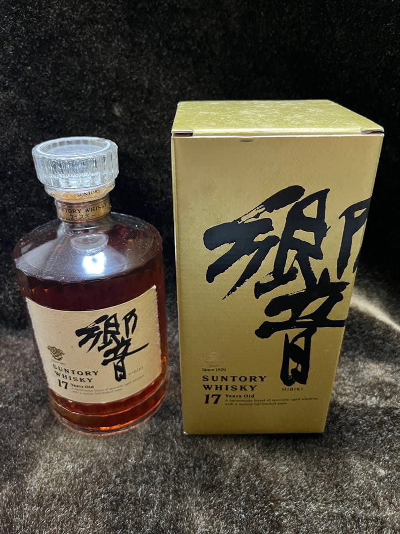 サントリーウイスキー 響17年 裏ゴールドラベル