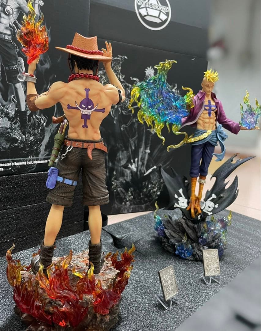 ワンピース エース マルコ 白ひげ海賊団 フィギュア ガレージキット