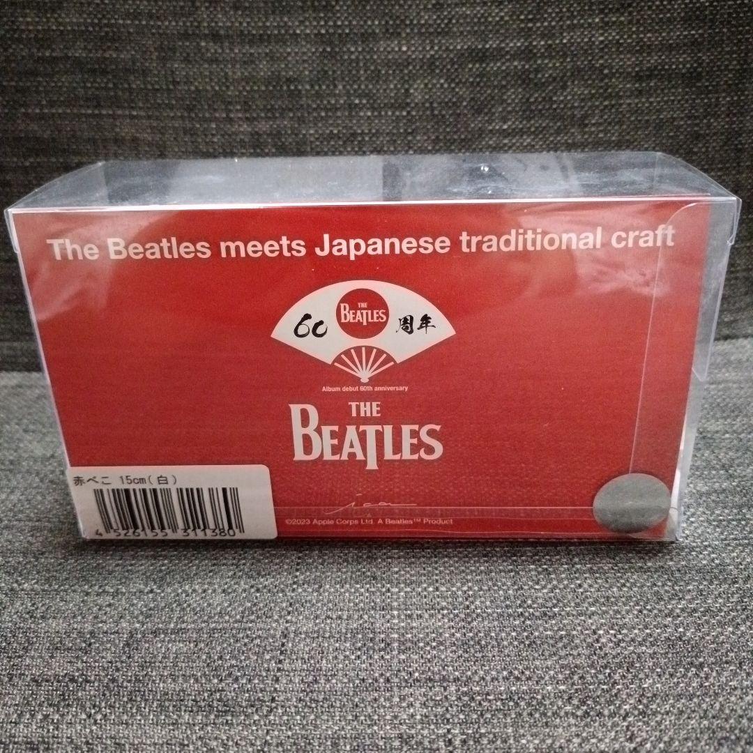 新品未開封/The Beatles★60周年・日本伝統工芸品 赤ベコ・白15cm
