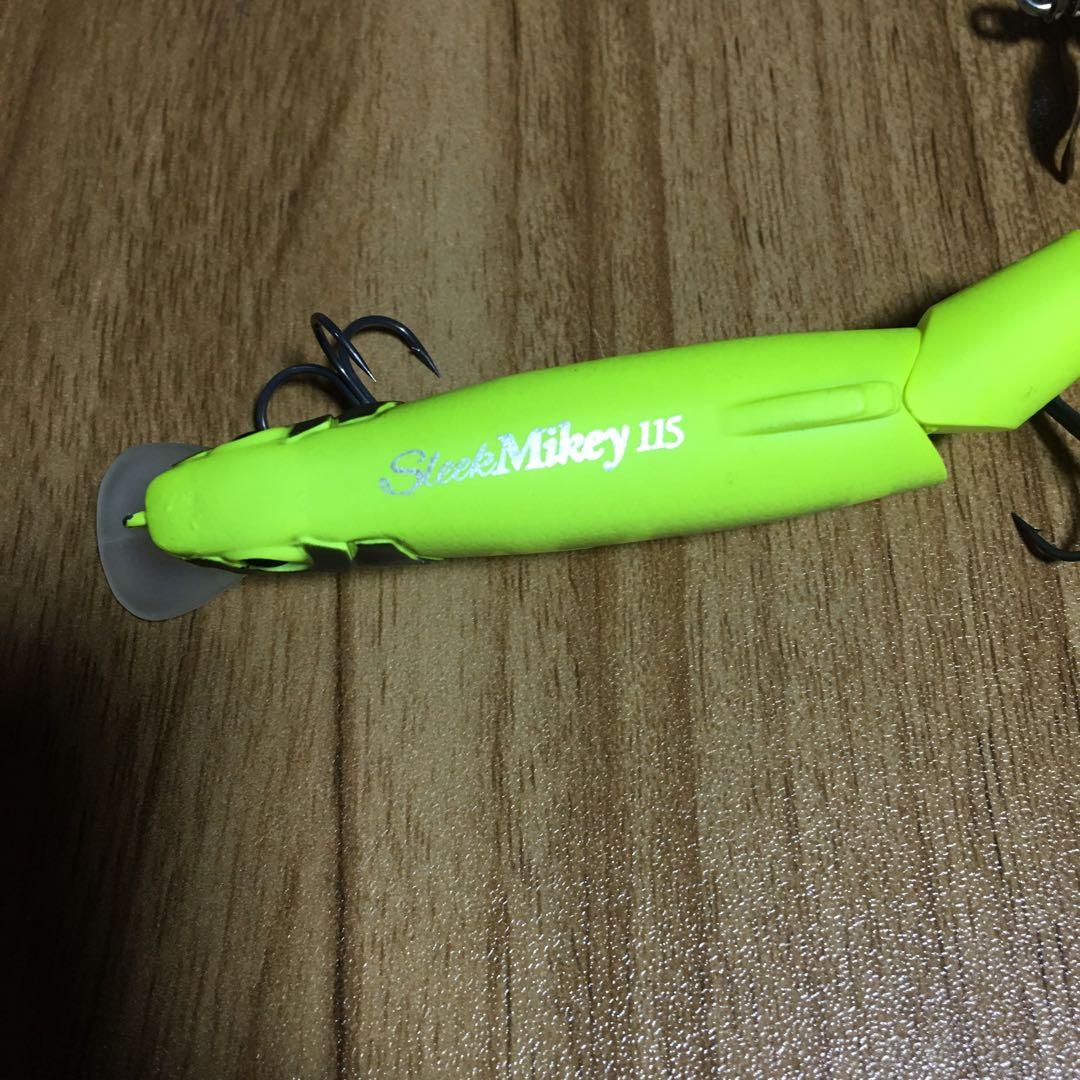 VISION 110 ハードルアー ホワイト/グリーン