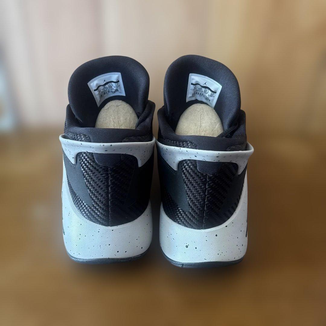 ジョーダンフライ ロックダウン