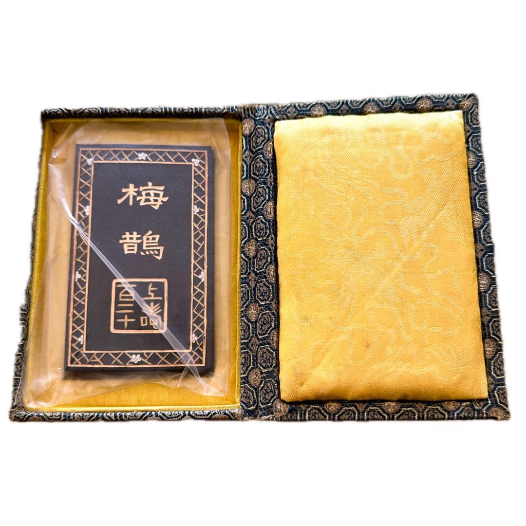 【未使用品 現品限り】墨 古墨 中国徽墨 梅鵲 安徽省 書道 骨董
