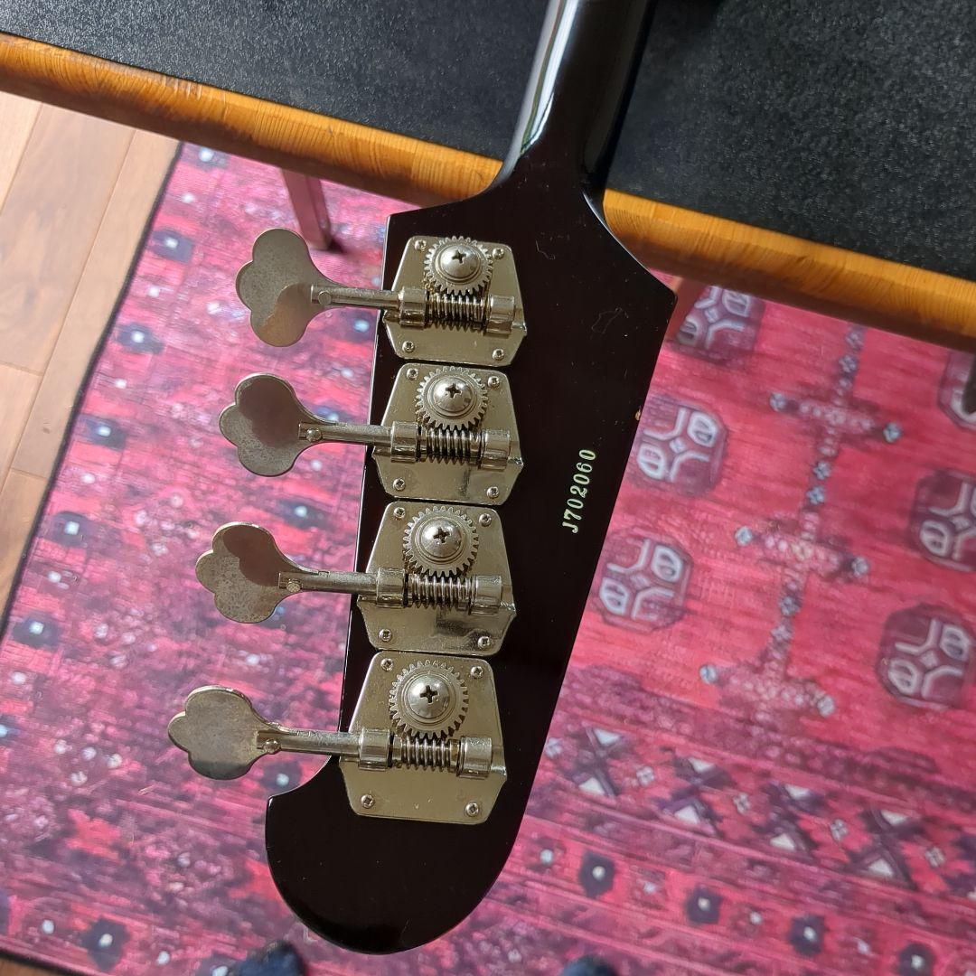 ベース Orville Thunder Bird