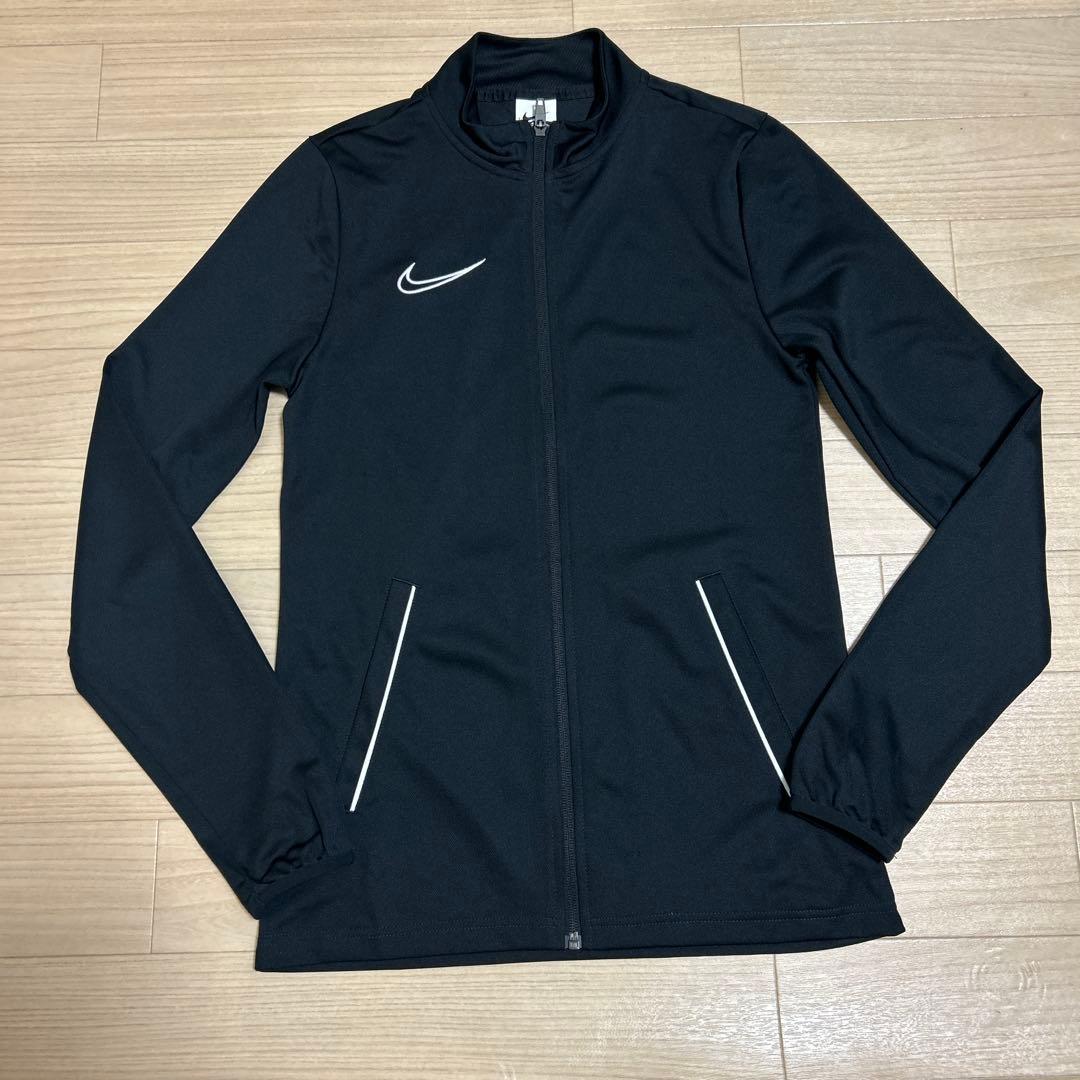 ほぼ未使用 ナイキ アカデミー サッカー ジャージ 上下 セットアップ
