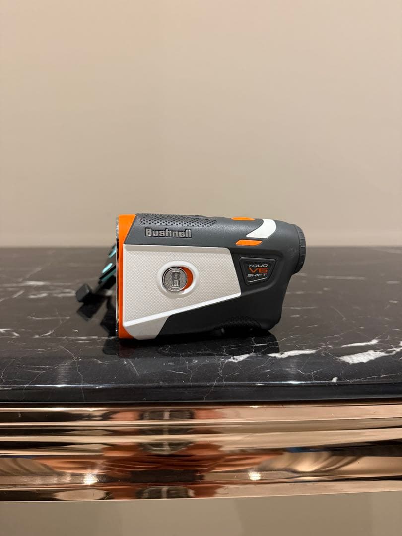 300円スタート　オリジナルケース付 Bushnell V6 ゴルフ用距離計