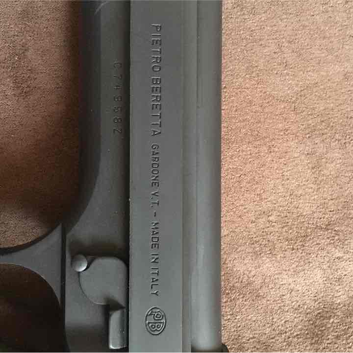 COLTとP.BERETTAのガス銃