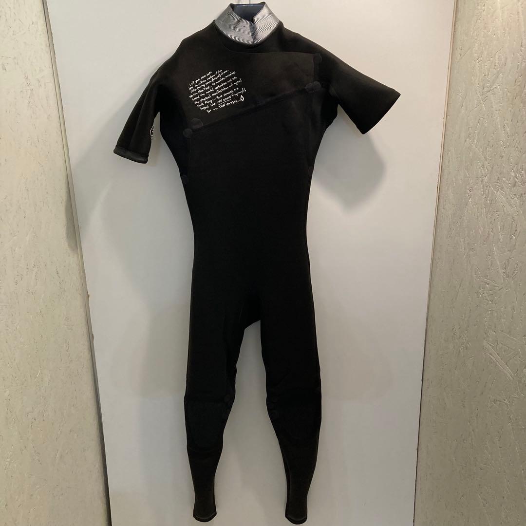 新品 VOLCOM シーガル S ボルコム ウェットスーツ A9532201
