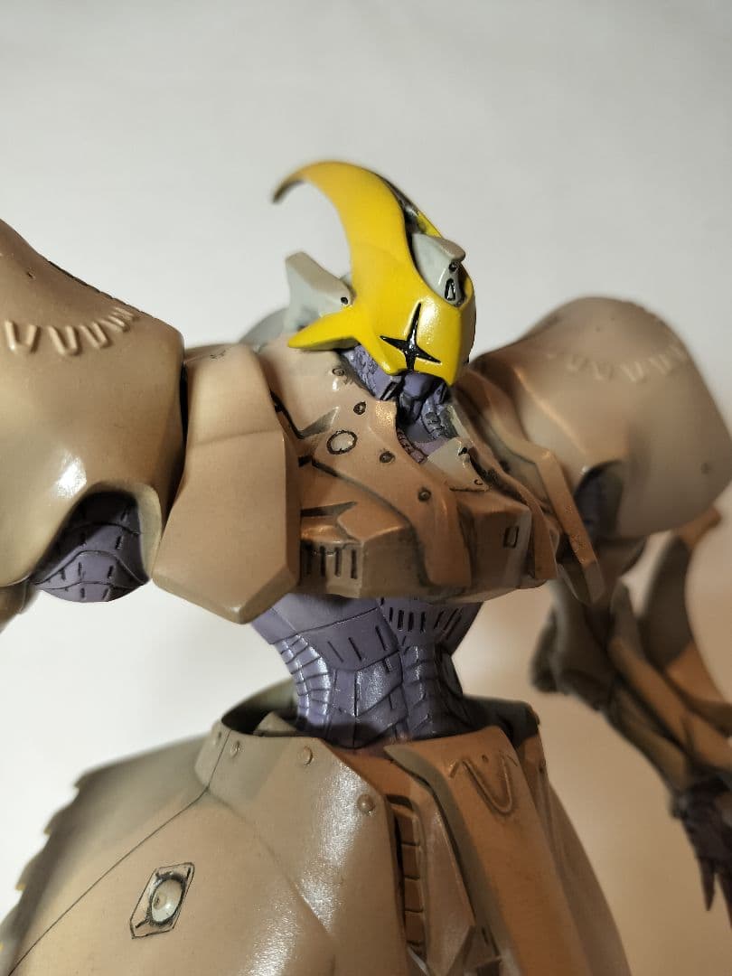 VOLKS SSS 1/100 ヴァイオラ 塗装済み完成品 ファイブスター物語