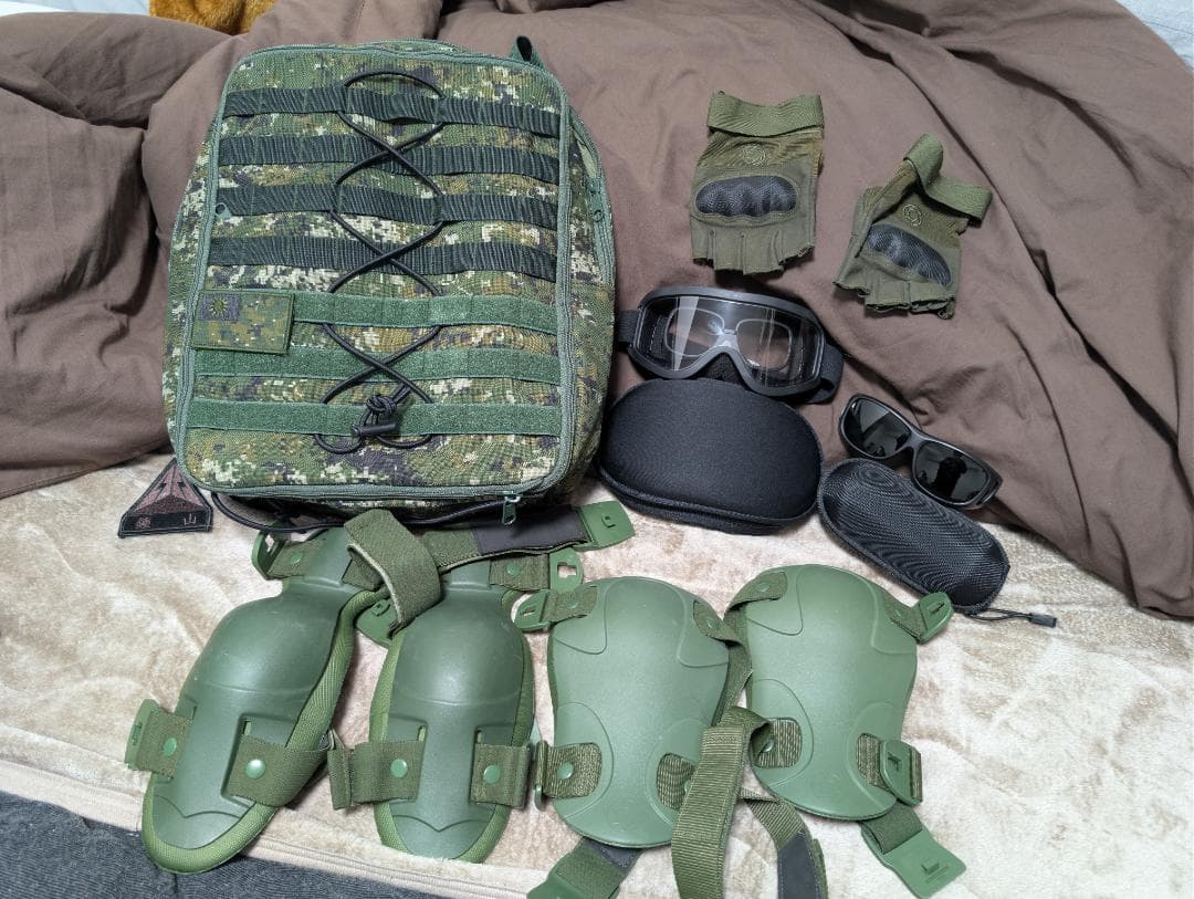 (官品) 台湾陸軍実物戦闘個装セット(背嚢 ゴーグル プロテクター 中華民国)
