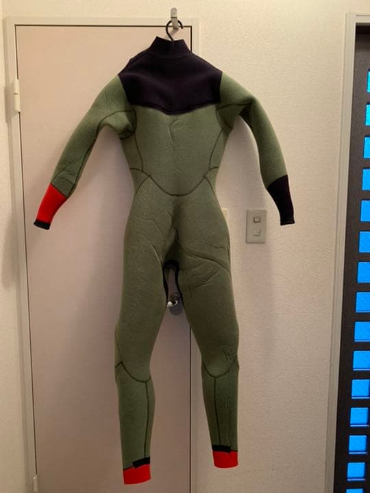 【値下げ中】REVO セミドライ　ウェットスーツ　フルオーダー　レディース