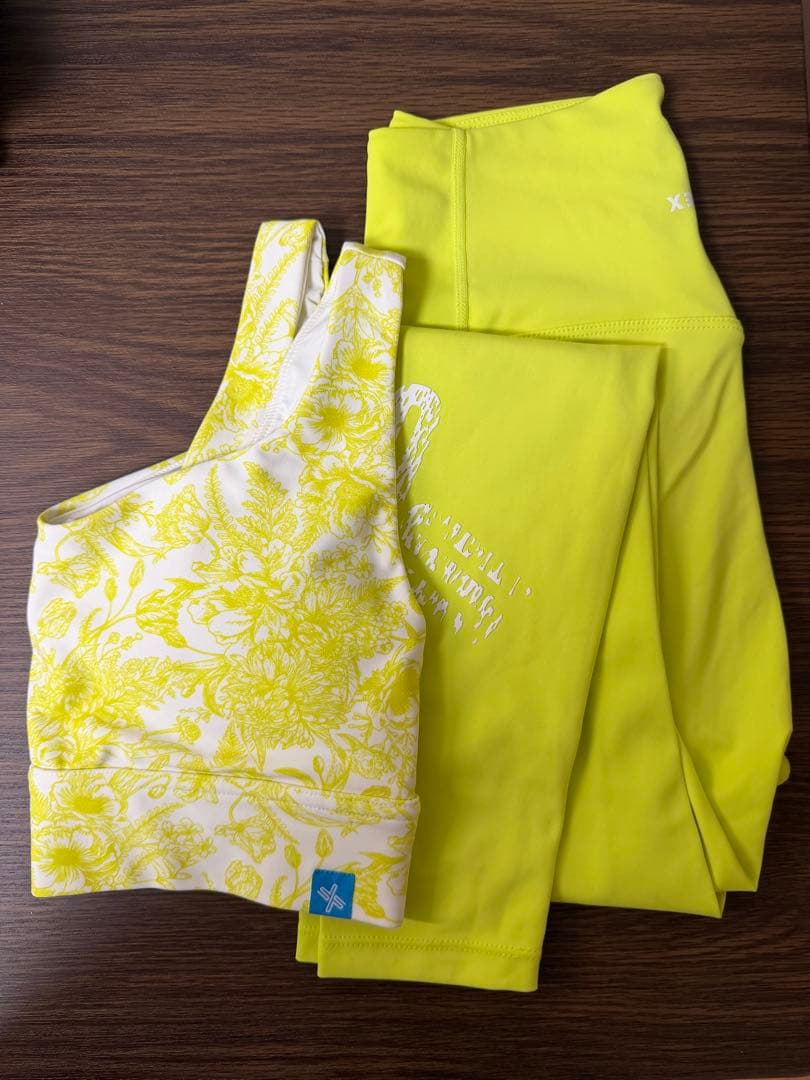 【美品】ヨガウェア セットアップ イエロー xexymix SM