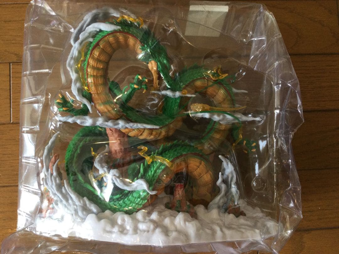 ドラゴンボール　フィギュア　神龍　シェンロン　22cm