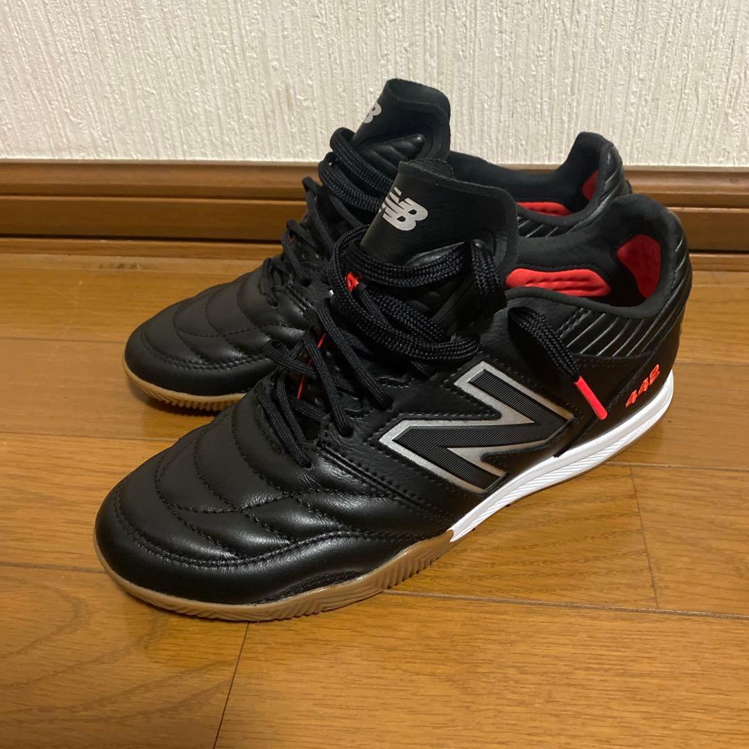 【即日発送可】フットサルシューズ　25cm New Balance
