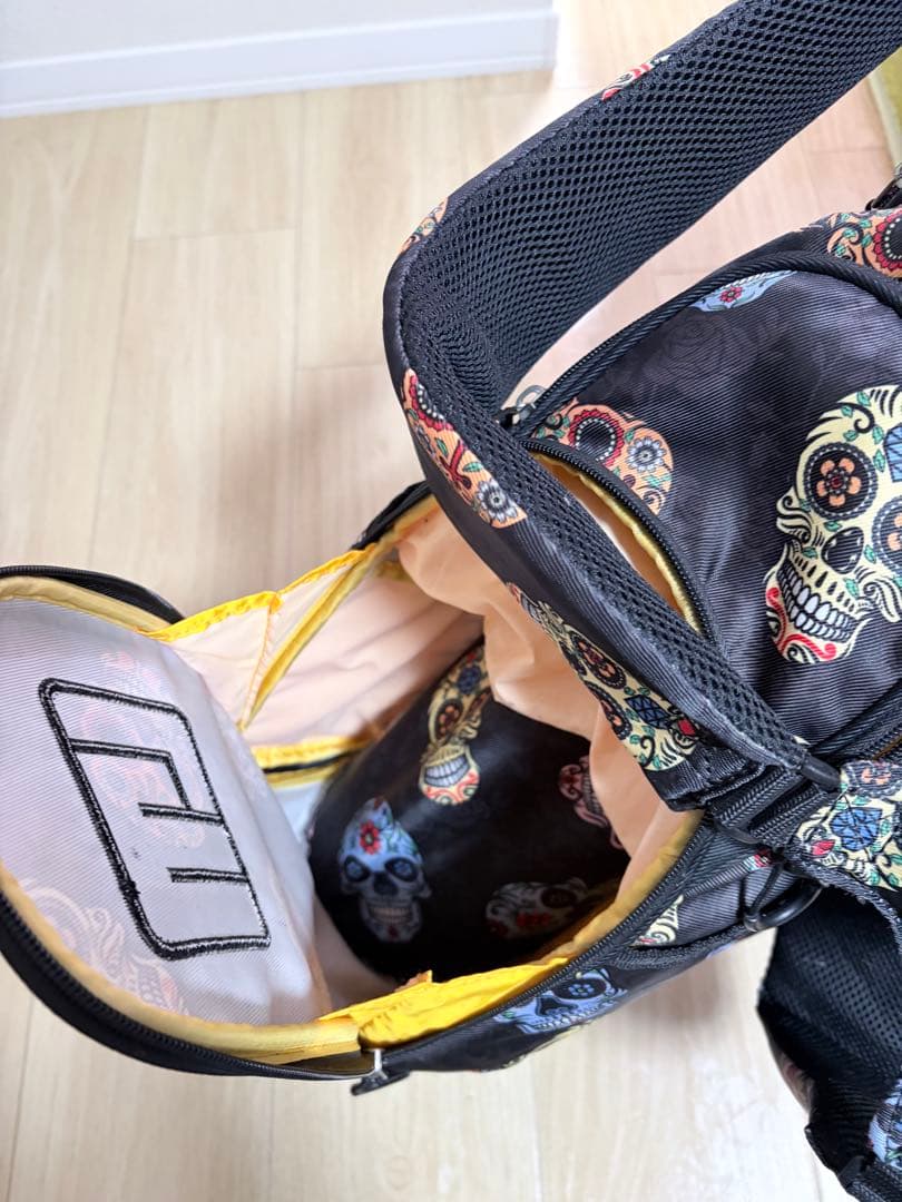 ラウドマウススカル柄 ゴルフバッグ