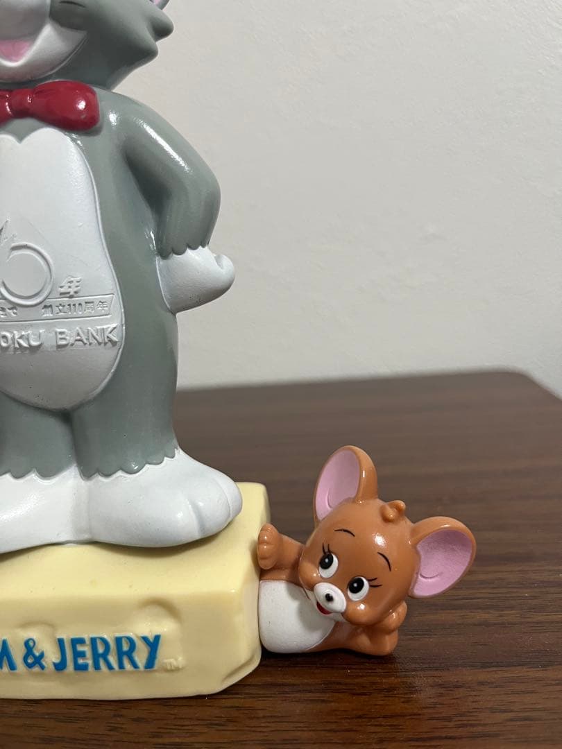 トムとジェリー　フィギュア　十六銀行　ノベルティ