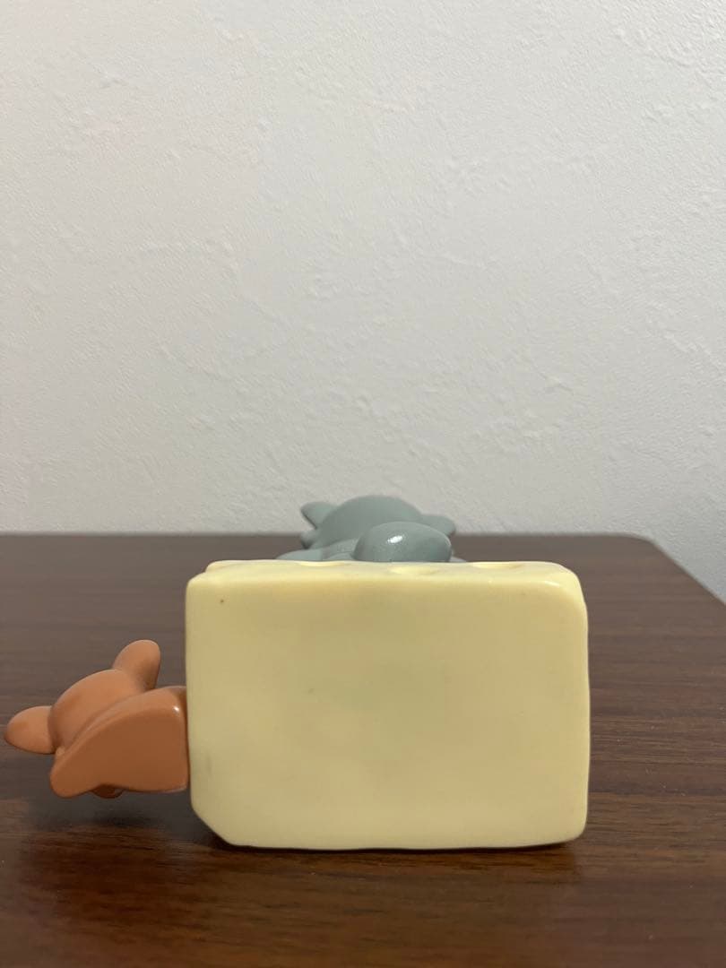 トムとジェリー　フィギュア　十六銀行　ノベルティ