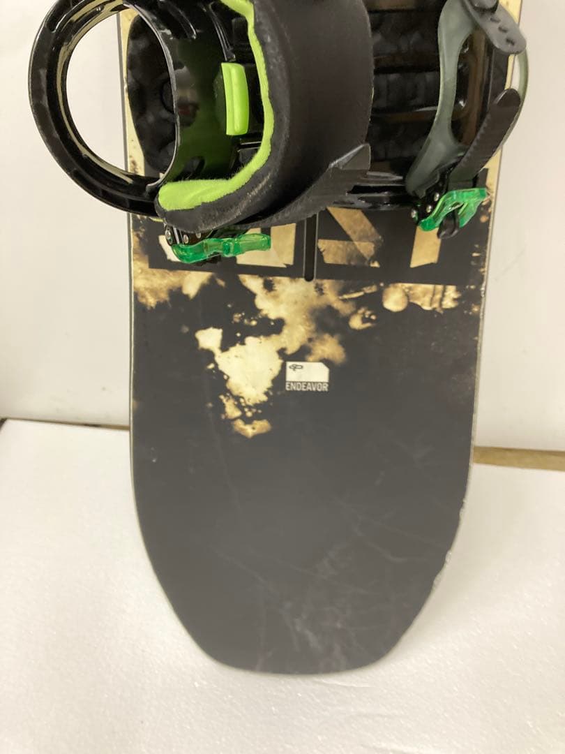 Endeavor The Nomad 144 スノーボード