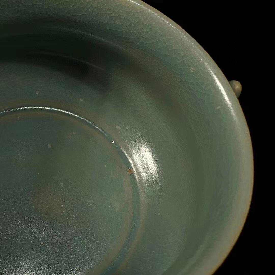 中国古美術・旧蔵の磁器・双龍耳香炉・8.5x16cm・置物・茶道具・書道・文房具